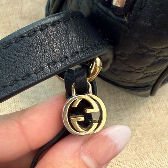 Gucci Black Leather Crossbody Bag - Picture 5 of 14